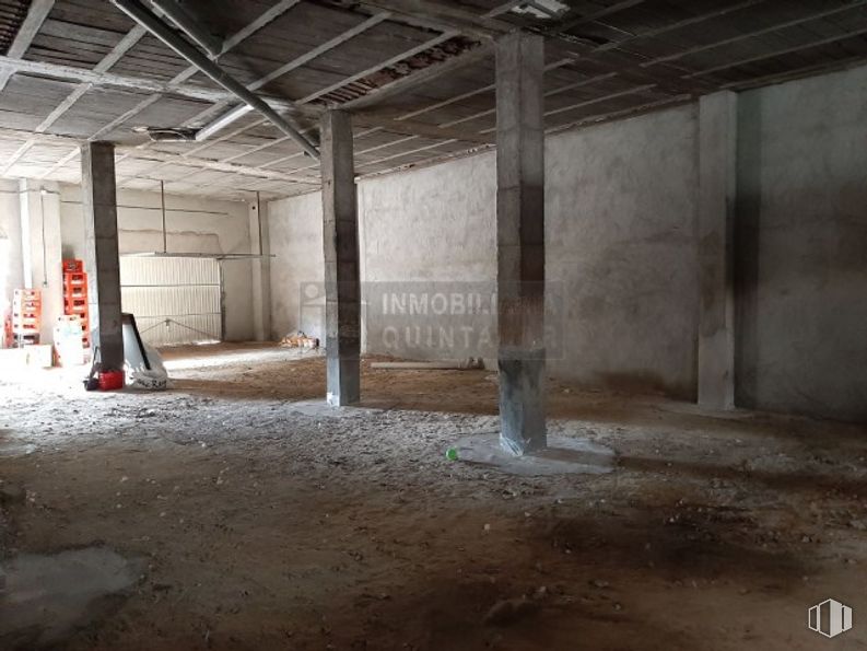 Retail for sale & for rent at Zona centro, Corral de Almaguer, Toledo, 45880 with floor, wood, building, gas, beam, flooring, ceiling, composite material, concrete and event around