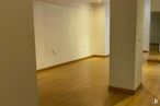 Retail for sale & for rent at Calle Fermín Caballero, Cuenca, 16004 with wood, hall, flooring, floor, fixture, wood stain, hardwood, varnish, laminate flooring and plank around