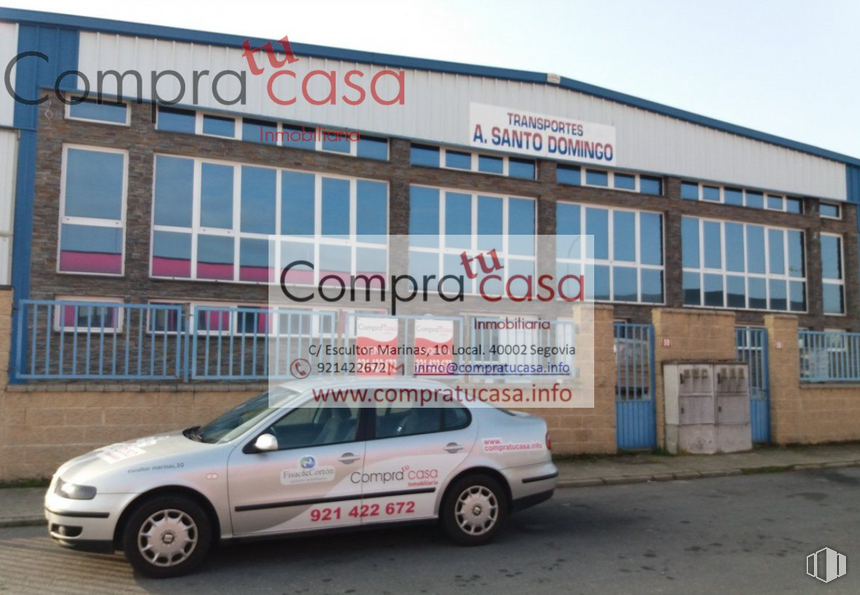 Industrial for sale at Polígono Industrial Nicomedes García , Valverde del Majano, Segovia, 40140 with wheel, car, building, tire, land vehicle, vehicle, window, sky, plant and automotive tire around