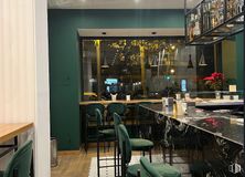 Retail for rent at Calle Agustín de Foxa, Chamartín, Madrid, 28036 with chair, restaurant, houseplant and kitchen & dining room table around