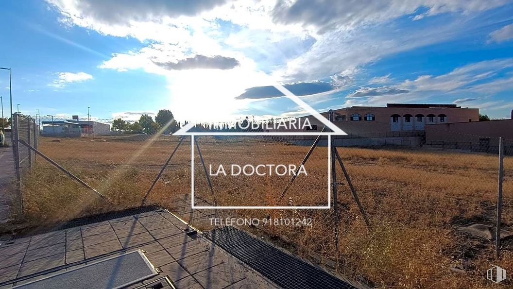 Suelo en venta en Calle Ermita de San Juan, Navalcarnero, Madrid, 28600 con edificio, nube, cielo, planta, ecorregión, lote de terreno, hierba, paisaje natural, asfalto y pendiente alrededor