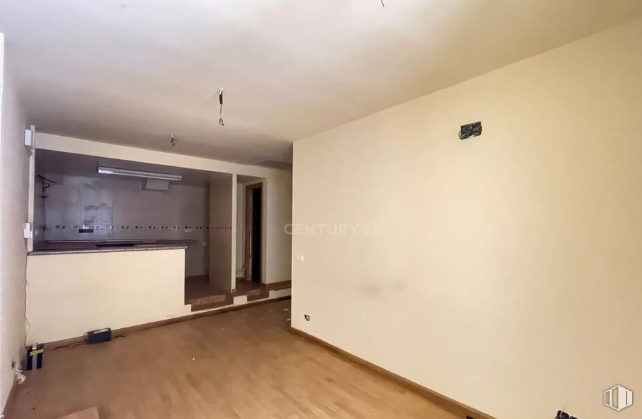 Local en venta en Paseo del Sol, Meco, Madrid, 28880 con suelo, suelos, habitación, apartamento, techo, suelos de madera, tinte para madera, suelo laminado y escayola alrededor