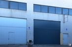 Industrial for sale at Polígono Industrial Ajalvir, Ajalvir, Madrid, 28864 with door, window, building, rectangle, shade, road surface, fixture, brick, asphalt and facade around