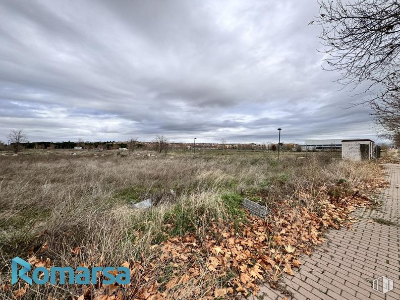 Suelo en venta en Calle Hoyo de Pinares, Ávila, 05002 con nube, cielo, planta, paisaje natural, lote de terreno, hierba, madera, paisaje, horizonte y pradera alrededor