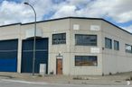 Industrial for sale at Polígono industrial El Viso de San Juan, El Viso de San Juan, Toledo, 45215 with building, window, cloud, sky, street light, fixture, plant, facade, composite material and door around