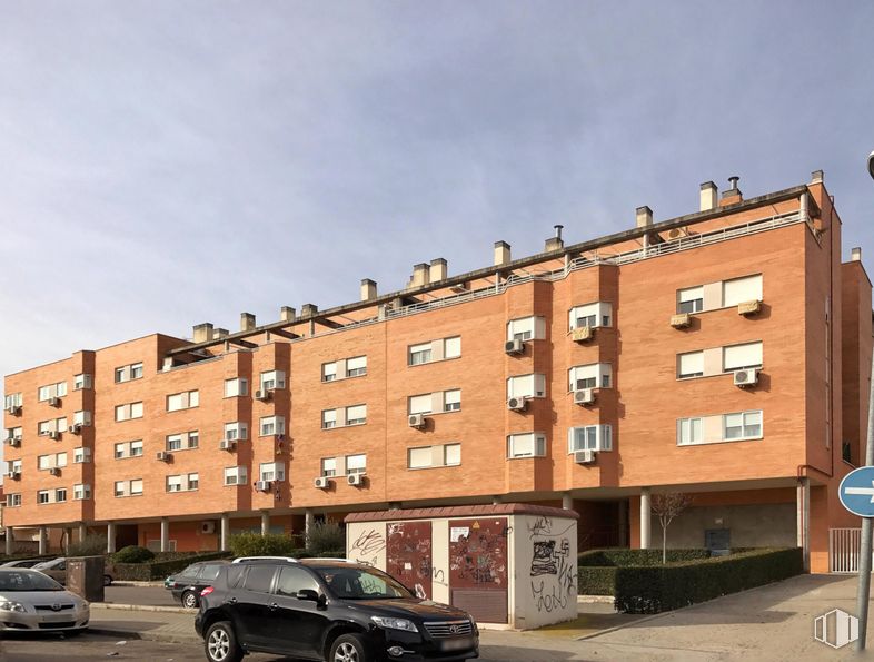 Oficina en alquiler en Calle Marte, 78, Valdemoro, Madrid, 28341 con coche, edificio, neumático, rueda, cielo, nube, vehículo, ventana, planta y diseño urbano alrededor