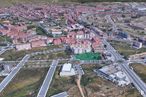 Land for sale at Calle Víctimas del Terrorismo, s/n, Ávila, 05004 with building, infrastructure, land lot, urban design, thoroughfare, house, landscape, residential area, public space and neighbourhood around