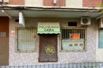 Retail for sale at Calle Juan de Austria, 2, Parla, Madrid, 28980 with window, door, property, building, wood, fixture, neighbourhood, font, residential area and real estate around