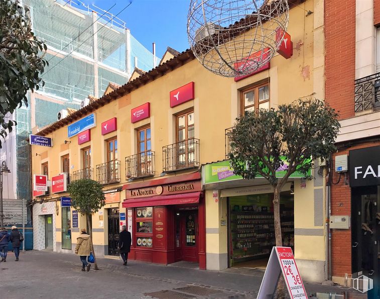 Oficina en alquiler en Calle Madrid, Getafe, Madrid, 28901 con ventana, cielo, barrio, maceta, edificio, fachada, ciudad, diseño urbano, ocio y casa alrededor