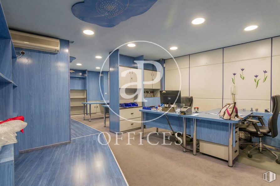 Oficina en venta en Calle Benigno Soto, Chamartín, Madrid, 28002 con mesa, silla, alumbrado, propiedad, mueble, edificio, interiorismo, diseño automotriz, arquitectura y piso alrededor