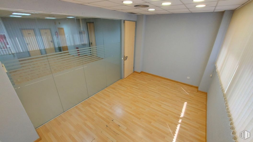 Oficina en alquiler y venta en Calle San Sotero, 5, San Blas - Canillejas, Madrid, 28037 con madera, hall, interiorismo, suelos, puerta, suelo, accesorio, pared, edificio y casa alrededor