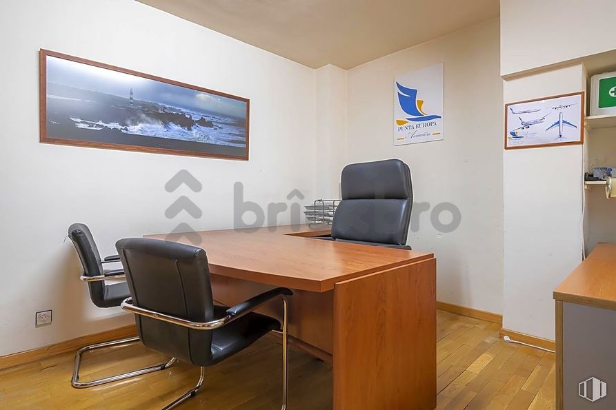 Oficina en venta en Calle Bolivia, Chamartín, Madrid, 28016 con silla, escritorio, mesa, mueble, propiedad, silla de oficina, edificio, escritorio del ordenador, interiorismo y marco alrededor