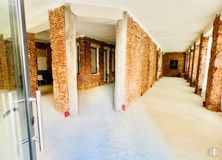 Office for sale & for rent at Zona Trafalgar, Chamberí, Madrid, 28010 with wood, interior design, floor, flooring, ceiling, art, room, landscape, visual arts and arch around