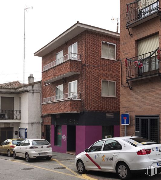 Local en venta en Zona centro, Moraleja de Enmedio, Madrid, 28950 con neumático, coche, ventana, edificio, rueda, vehículo terrestre, vehículo, cielo, matrícula del vehículo y infraestructura alrededor