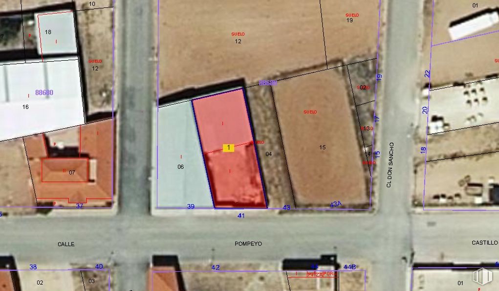 Land for sale at Calle Pompeyo Castillo, Las Pedroñeras, Cuenca, 16660 with wood, rectangle, flooring, font, concrete, soil, recreation, pattern, transport and machine around