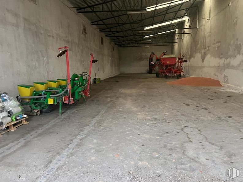 Industrial for sale at Calle Doctor Vergara Palencia, Fuentidueña de Tajo, Madrid, 28597 with road surface, asphalt, mode of transport, building, floor, motor vehicle, gas, road, flooring and city around