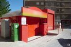 Retail for sale at Calle Virgen de la Soledad, Guadalajara, 19002 with building, window, sky, shade, orange, wood, material property, real estate, facade and gas around