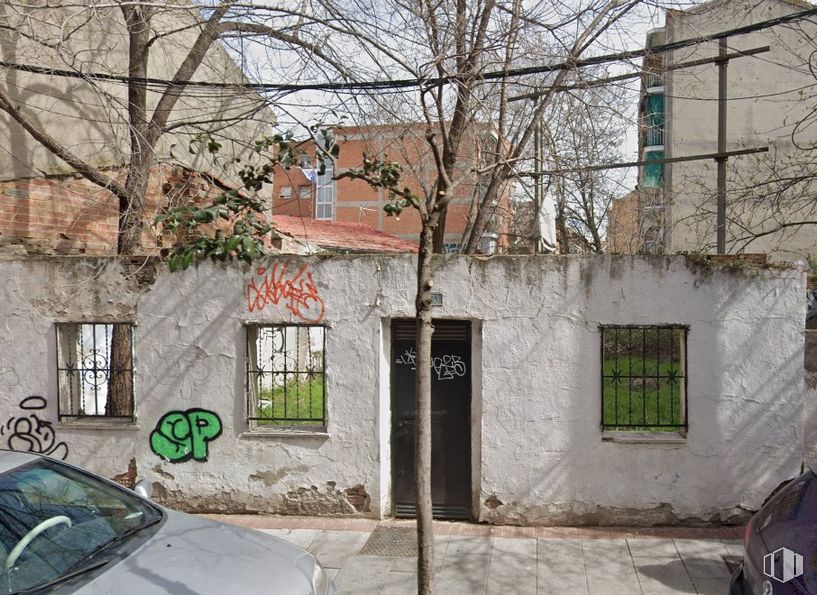 Suelo en venta en Calle San Pedro, Alcorcón, Madrid, 28921 con ventana, coche, puerta, edificio, vehículo, árbol, vehículo de motor, planta, barrio y zona residencial alrededor