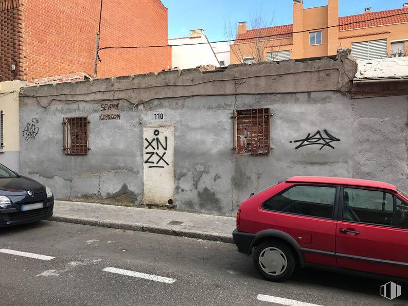 Suelo en venta en Calle Recesvinto, 110, Carabanchel, Madrid, 28019 con rueda, coche, ventana, edificio, vehículo terrestre, vehículo, vehículo de motor, neumático, diseño automotriz y infraestructura alrededor