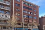 Office for rent at Paseo Conde de Sepúlveda, 22, Segovia, 40006 with building, window, daytime, property, tree, tower block, urban design, plant, condominium and brick around