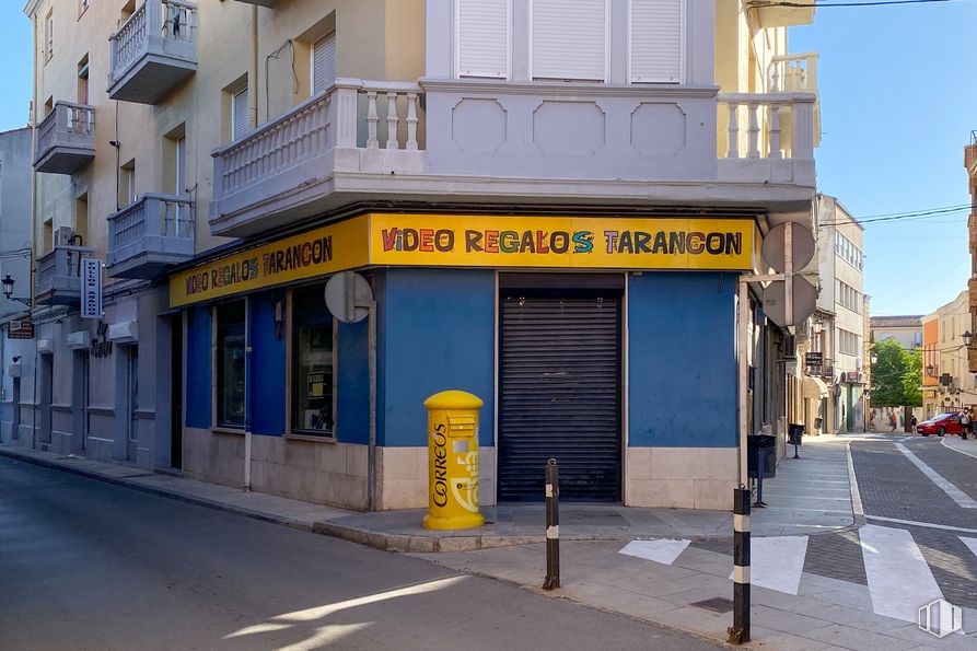 Retail for sale & for rent at Calle Melchor Cano, 33, Tarancón, Cuenca, 16400 with building, window, sky, neighbourhood, road surface, house, city, facade, commercial building and road around