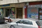 Retail for rent at Avenida de los Reyes Católicos, Cuenca, 16003 with car, wheel, building, automotive parking light, land vehicle, vehicle, property, tire, window and motor vehicle around