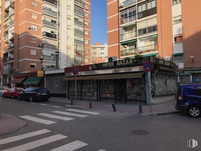 Local en alquiler en Avenida General Fanjul, La Latina, Madrid, 28044 con coche, edificio, neumático, rueda, ventana, vehículo, infraestructura, diseño urbano, zona residencial y condominio alrededor