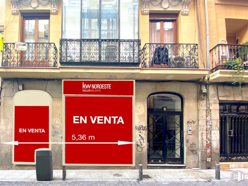 Local en venta en Calle Jardines, 8, Centro, Madrid, 28013 con puerta, ventana, edificio, accesorio, barrio, fuente, inmobiliario, ciudad, fachada y gas alrededor