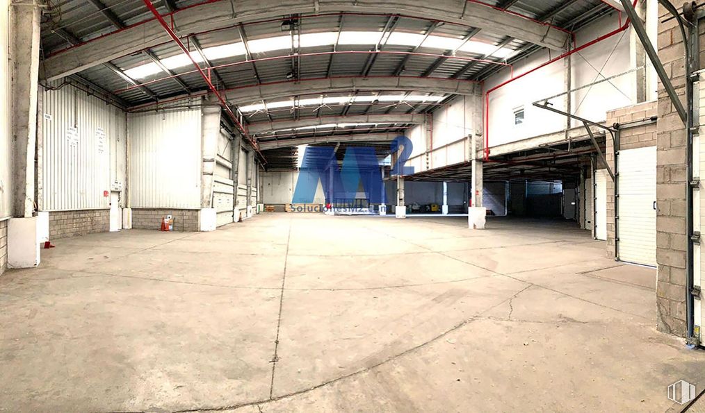 Industrial for sale & for rent at Avenida Industria, Coslada, Madrid, 28820 with floor, flooring, ceiling, composite material, warehouse, hall, daylighting and beam around