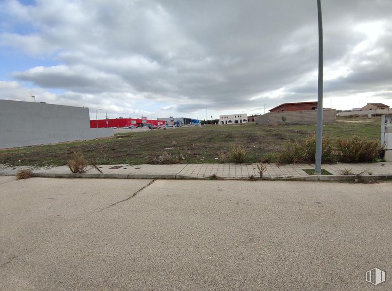 Land for sale at Calla Biología, Olías del Rey, Toledo, 45280 with asphalt, land lot, concrete and tar around