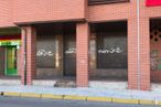 Retail for sale at Calle Novios, 6, Tarancón, Cuenca, 16400 with building, property, fixture, brick, brickwork, road surface, wood, building material, real estate and sidewalk around