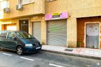 Retail for sale at Calle Toledo, 28, Azuqueca de Henares, Guadalajara, 19200 with wheel, van, window, door, automotive parking light, tire, car, land vehicle, vehicle and vehicle registration plate around