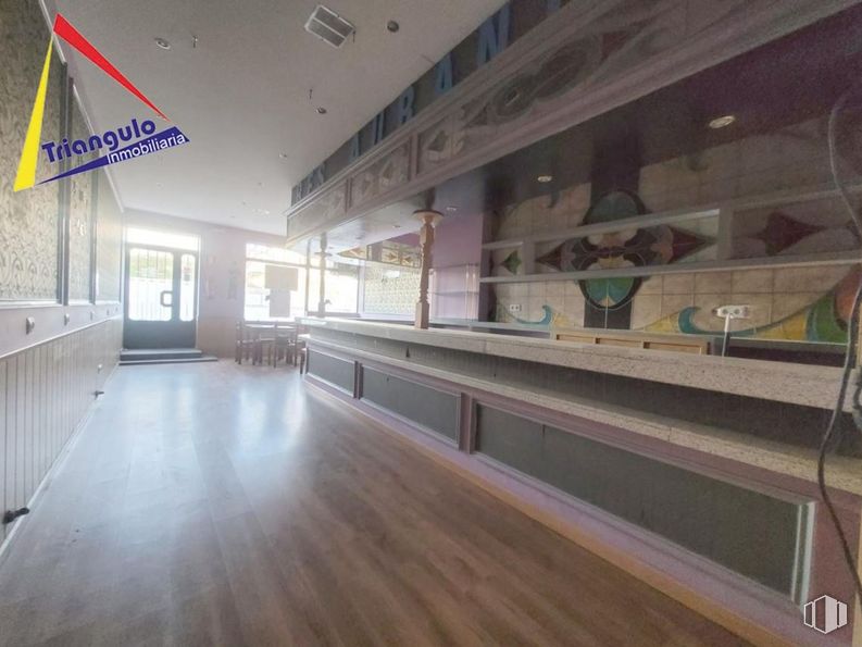 Retail for sale at El Cerro - Carretera San Rafael, Segovia, 40006 with wood, flooring, floor, house, building, hall, hardwood, laminate flooring, wood stain and glass around