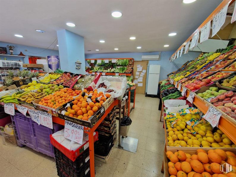 Local en venta en Zona Descubridores, Leganés, Madrid, 28911 con comida, planta, rangpur, venta de, alimentos naturales, fruta, clementina, alimentos integrales, tienda y cítricos alrededor