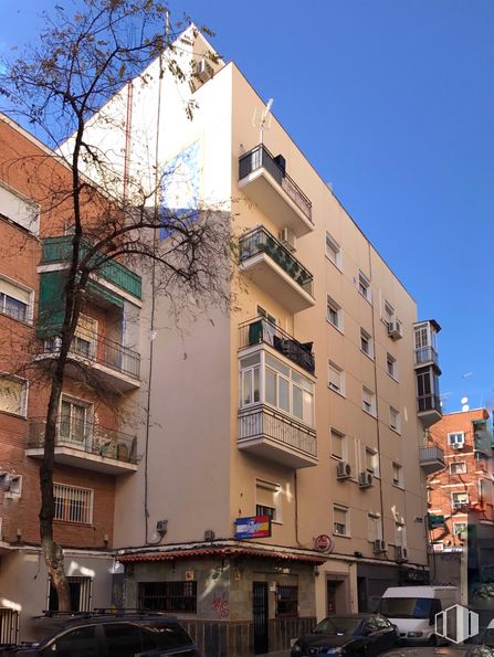 Local en venta en Calle Francisco García, 19, Carabanchel, Madrid, 28025 con edificio, coche, cielo, día, propiedad, ventana, diseño urbano, condominio, bloque de torres y árbol alrededor