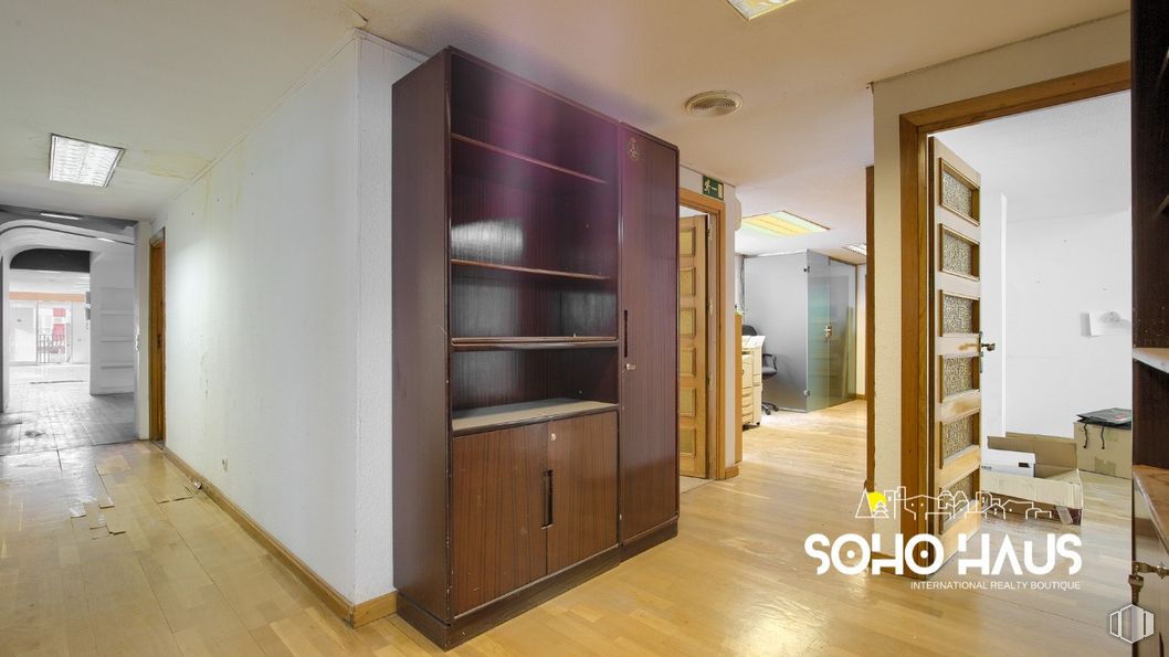 Oficina en venta en Calle Atocha, Centro, Madrid, 28012 con ebanistería, mueble, edificio, madera, hall, accesorio, arquitectura, interiorismo, sala de estar y suelo alrededor