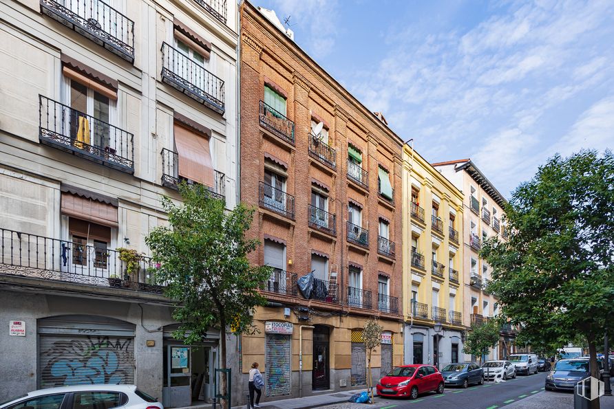 Local en alquiler en Calle Amparo, 98, Centro, Madrid, 28012 con coche, edificio, rueda, nube, vehículo, neumático, cielo, ventana, infraestructura y árbol alrededor