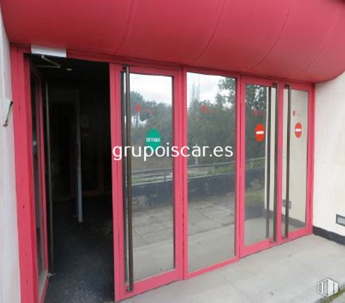 Oficina en venta en Calle Gobelas, 31, Moncloa - Aravaca, Madrid, 28023 con propiedad, ventana, accesorio, producto, mediante, edificio, diseño de interiores, exterior automotriz, pared y propiedad material alrededor