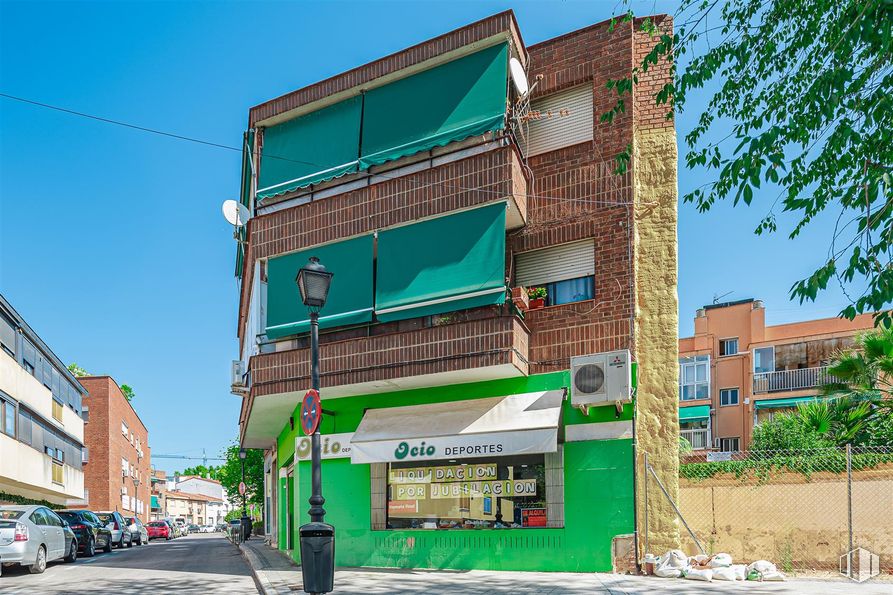 Local en alquiler en Camino Cruz, 2, Moncloa - Aravaca, Madrid, 28023 con edificio, propiedad, cielo, ventana, planta, diseño urbano, rueda, barrio, zona residencial y ciudad alrededor