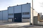 Industrial for sale at Calle Velázquez, Huecas, Toledo, 45511 with window, building, sky, asphalt, fixture, road surface, composite material, residential area, commercial building and wood around