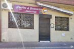 Retail for rent at Zona Centro, Carranque, Toledo, 45216 with font, fixture, facade, brick, gas, wood, city, window, signage and street around