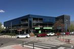 Office for sale at Calle Lanzarote, 15, San Sebastián de los Reyes, Madrid, 28700 with car, building, automotive parking light, wheel, sky, vehicle, tire, infrastructure, window and house around