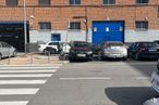 Industrial for rent at Calle Gamonal, Villa de Vallecas, Madrid, 28031 with car, building, wheel, sky, window, tire, vehicle, road surface, asphalt and urban design around