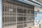 Retail for sale & for rent at Centro urbano, Quintanar de la Orden, Toledo, 45800 with composite material, metal and gate around