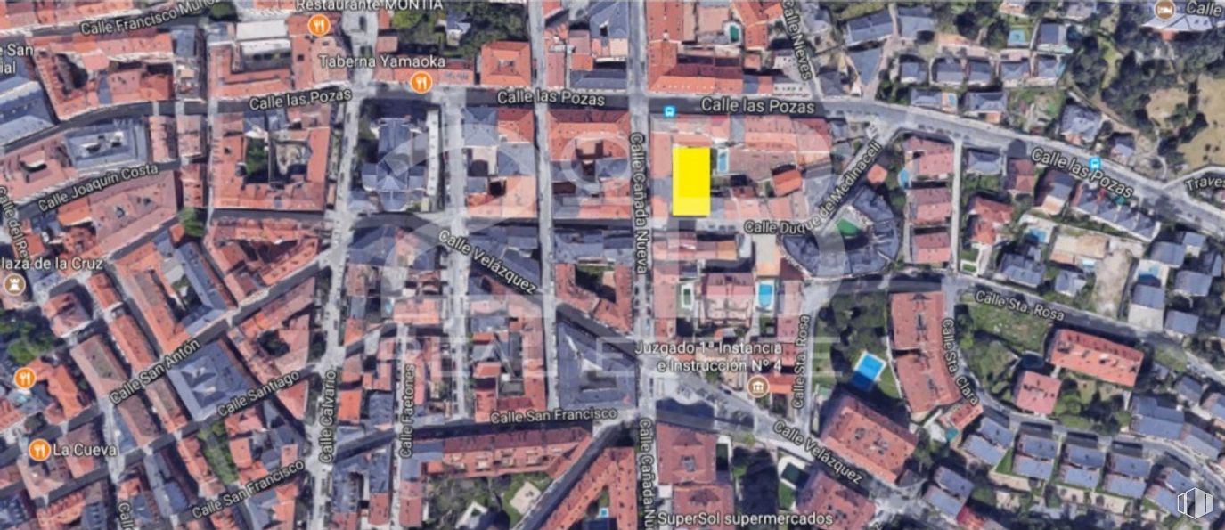 Land for sale at Calle Duque de Medinaceli, 35, San Lorenzo de El Escorial, Madrid, 28200 with building, map, land lot, world, urban design, cityscape, residential area, real estate, landscape and metropolis around