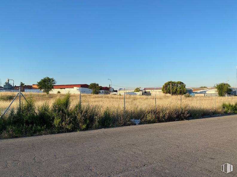 Suelo en venta en Calle Vereda del Guijar, 22, Arganda del Rey, Madrid, 28500 con cielo, planta, árbol, paisaje natural, lote de terreno, superficie de la carretera, asfalto, llano, paisaje y hierba alrededor