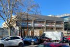 Office for sale at Calle Valportillo I, 11, Alcobendas, Madrid, 28100 with car, building, tire, automotive parking light, wheel, land vehicle, vehicle, sky, property, motor vehicle and plant around