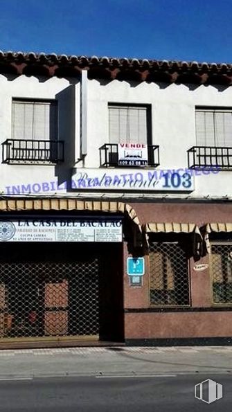 Retail for sale at Carretera Sonseca, Orgaz, Toledo, 45450 with building, property, window, fixture, awning, neighbourhood, font, facade, residential area and real estate around