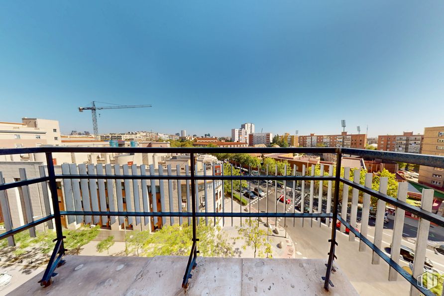 Oficina en venta en Calle Guzmán El Bueno, Chamberí, Madrid, 28003 con durante el día, apartamento, pasamanos, material compuesto, balcón, valla, metal, hierro, condominio y ingeniería alrededor