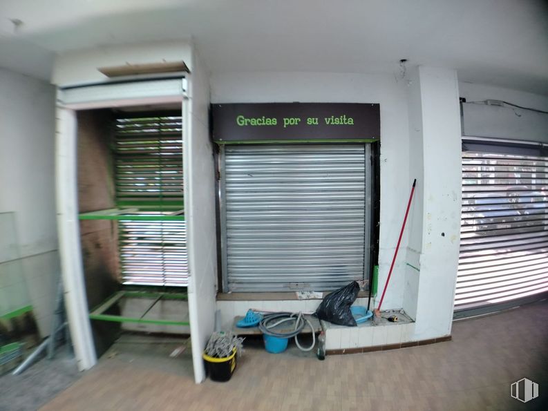 Retail for sale & for rent at Calle Arboleda, 21, Getafe, Madrid, 28901 with window blind, fixture, gas, machine, room, transparency, composite material, flooring, metal and window covering around